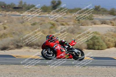 media/Mar-23-2025-CVMA (Sun) [[674f32b282]]/Race 4-Amateur Supersport MW/